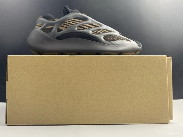 ADIDAS 700 YEEZY GY0189 V3 0915